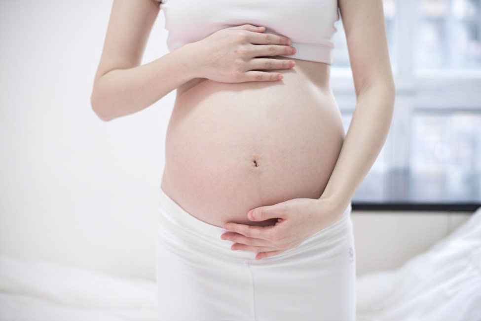 Sợ tăng cân sau sinh? Mẹ hiện đại chọn sữa hạt Ganola Mum giúp lợi sữa mà vẫn giữ dáng